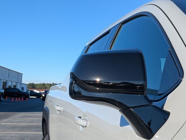 2026 Chevrolet Silverado EV LT - Photo 12