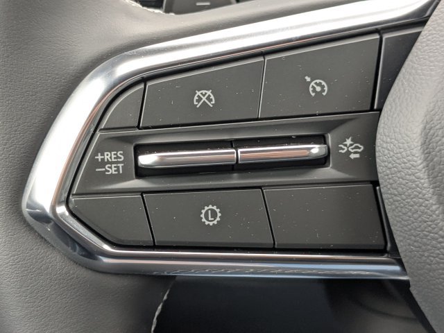 2027 Chevrolet Traverse LT - Photo 23