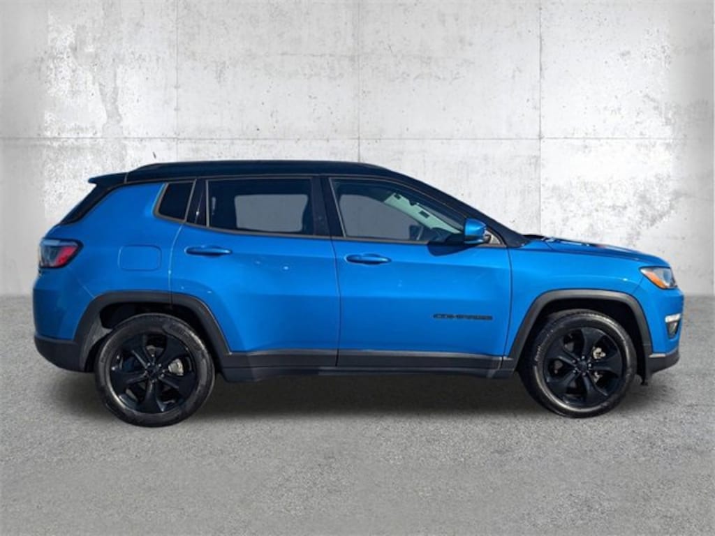 Used 2021 Jeep Compass Altitude FWD SUV