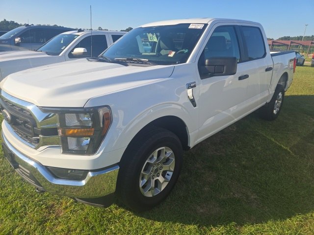 2023 Ford F-150 XL photo 2