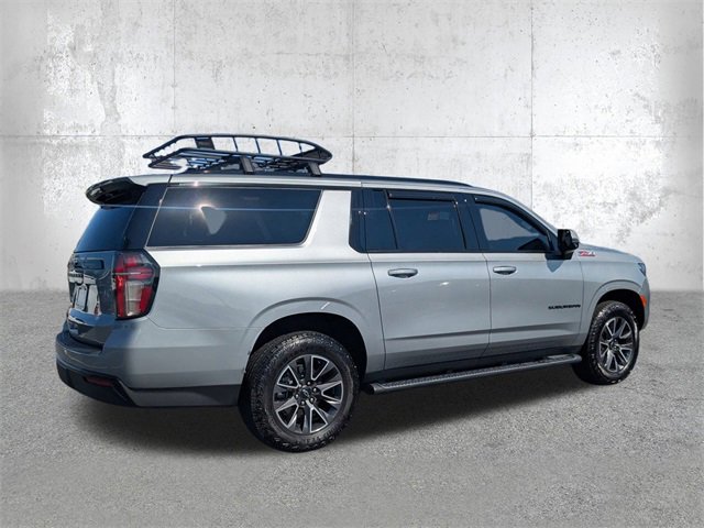 2024 Chevrolet Suburban Z71 photo 2