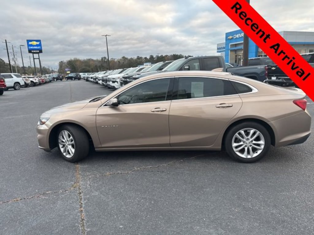 Used 2018 Chevrolet Malibu LT Sedan
