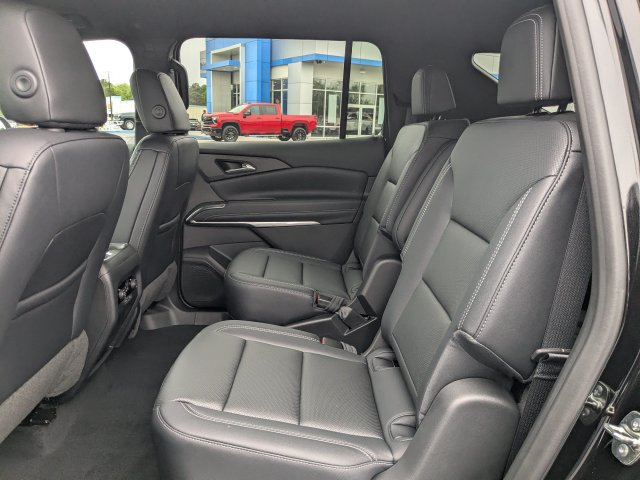 2027 Chevrolet Traverse LT - Photo 13