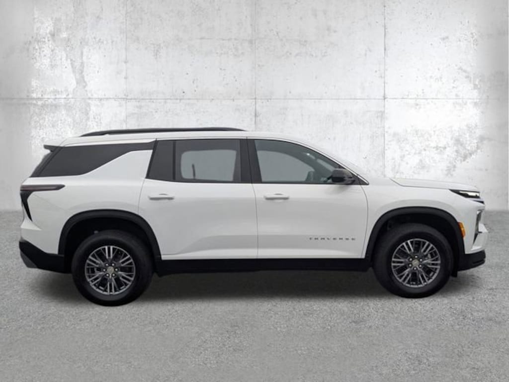 New 2026 Chevrolet Traverse LT SUV