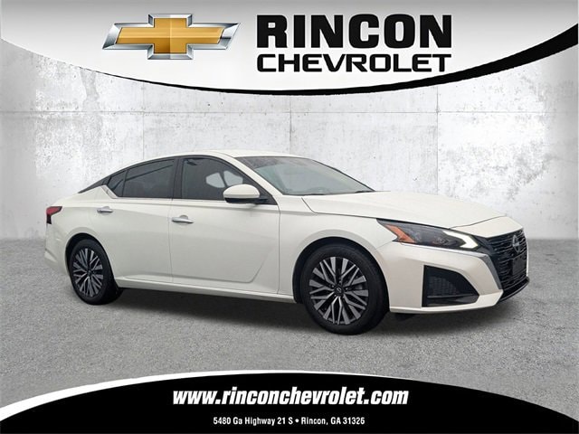 2023 Nissan Altima SV