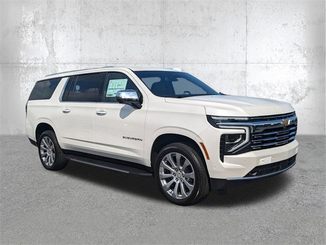 2025 Chevrolet Suburban Premier photo 2