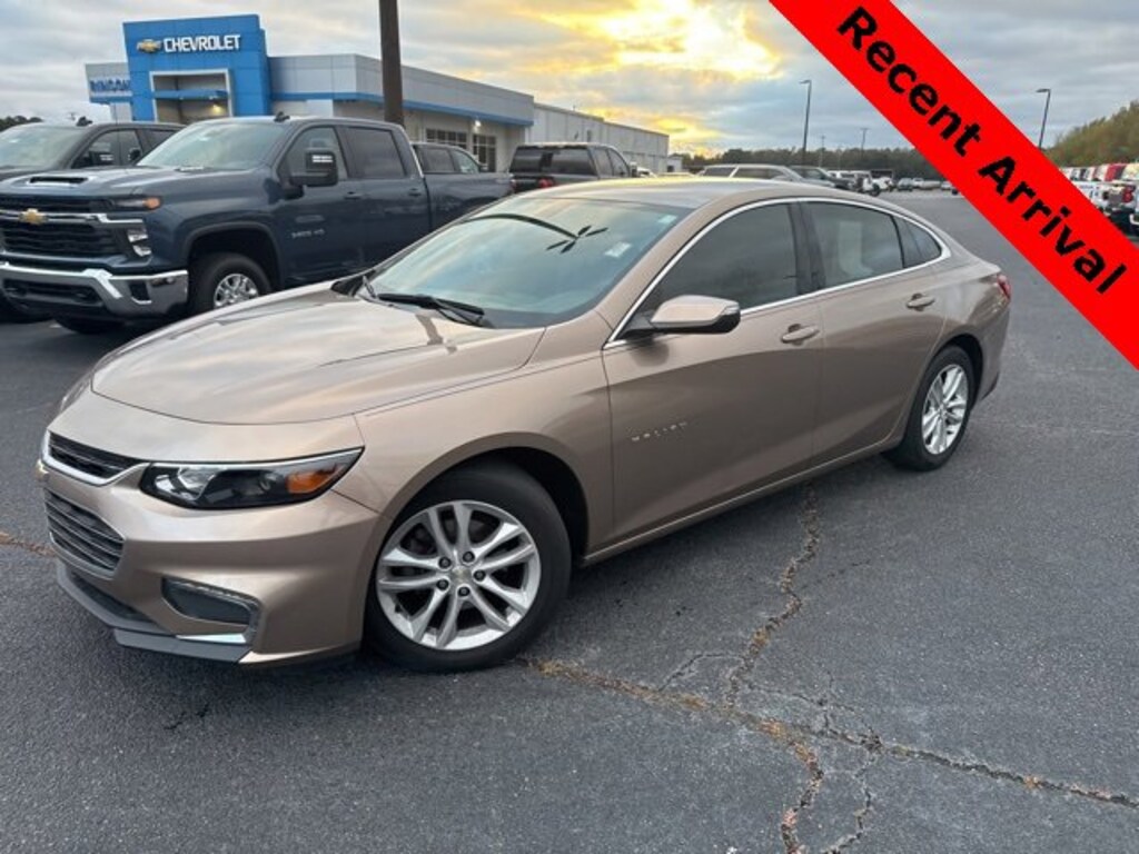 Used 2018 Chevrolet Malibu LT Sedan