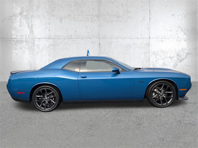2023 Dodge Challenger R/T photo 3