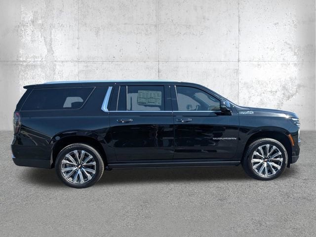 2026 Chevrolet Suburban High Country - Photo 3