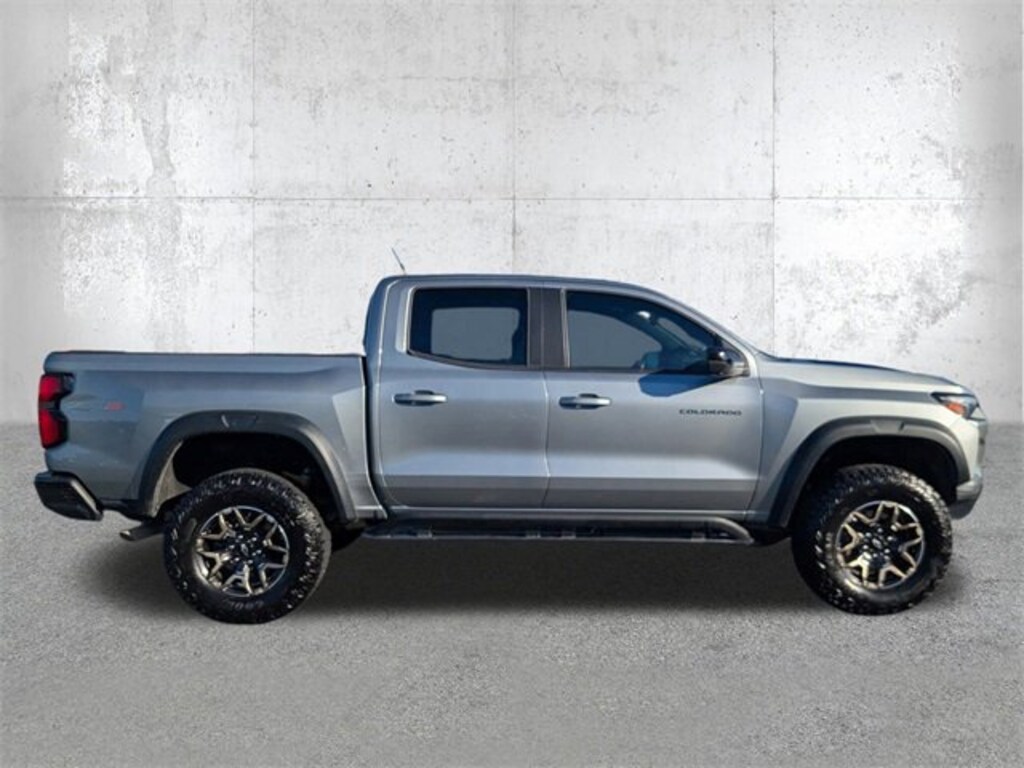 Used 2024 Chevrolet Colorado ZR2 Truck