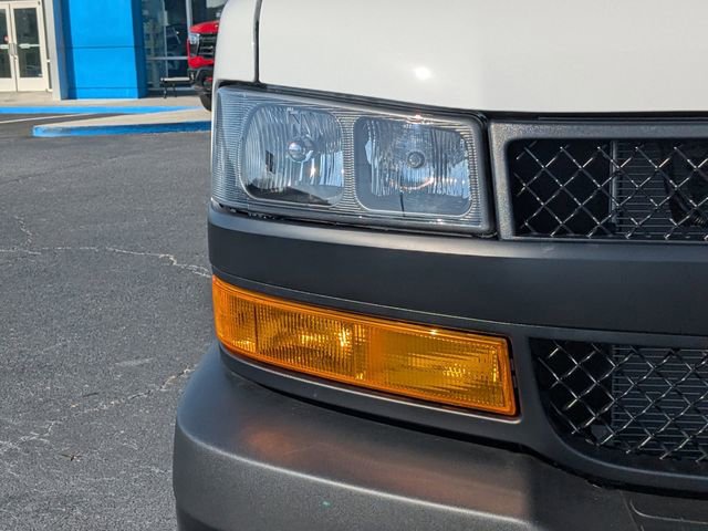 2026 Chevrolet Express Cargo Work Van - Photo 10