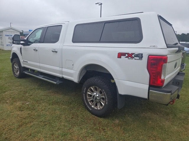 2017 Ford F-250 Lariat photo 3