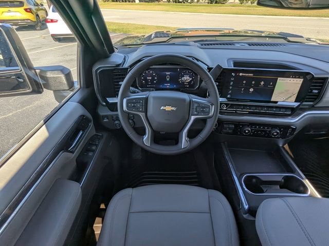 2025 Chevrolet Silverado 2500 HD LTZ - Photo 15