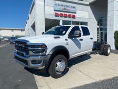 2025 Ram 5500 Chassis Cab 5500 TRADESMAN CHASSIS CREW CAB 4X4 84' CA Pickup