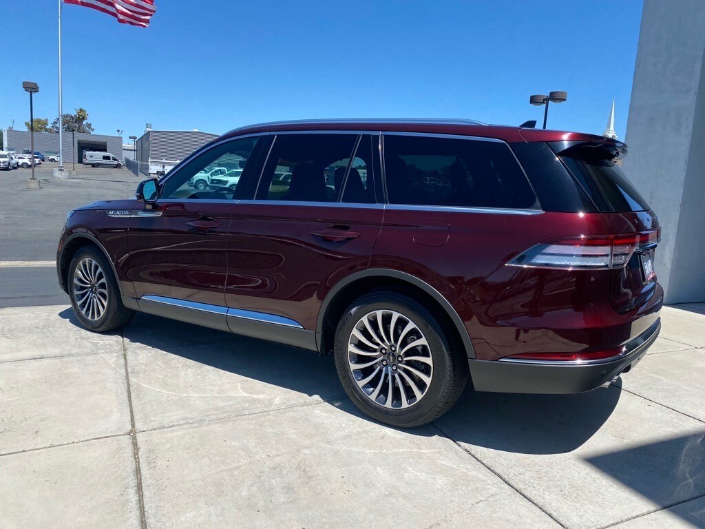 2022 Lincoln Aviator Reserve photo 4