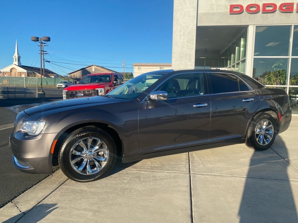 Used 2016 Chrysler 300 Limited with VIN 2C3CCAAG0GH235532 for sale in Rio Vista, CA