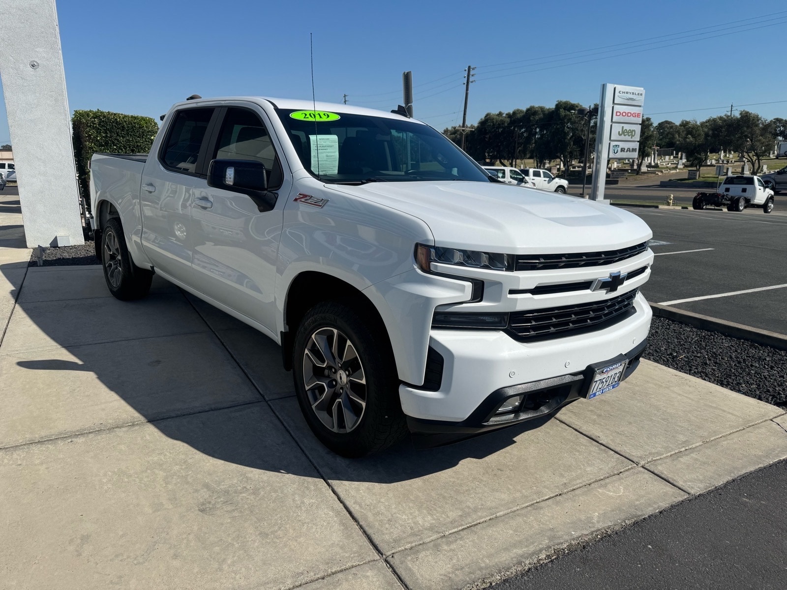 2019 Chevrolet Silverado 1500 RST - Photo 7