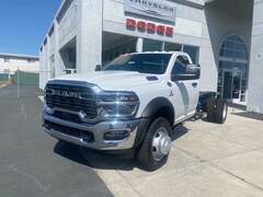 2025 Ram 5500 Chassis Cab 5500 TRADESMAN CHASSIS REGULAR CAB 4X4 84' CA Pickup
