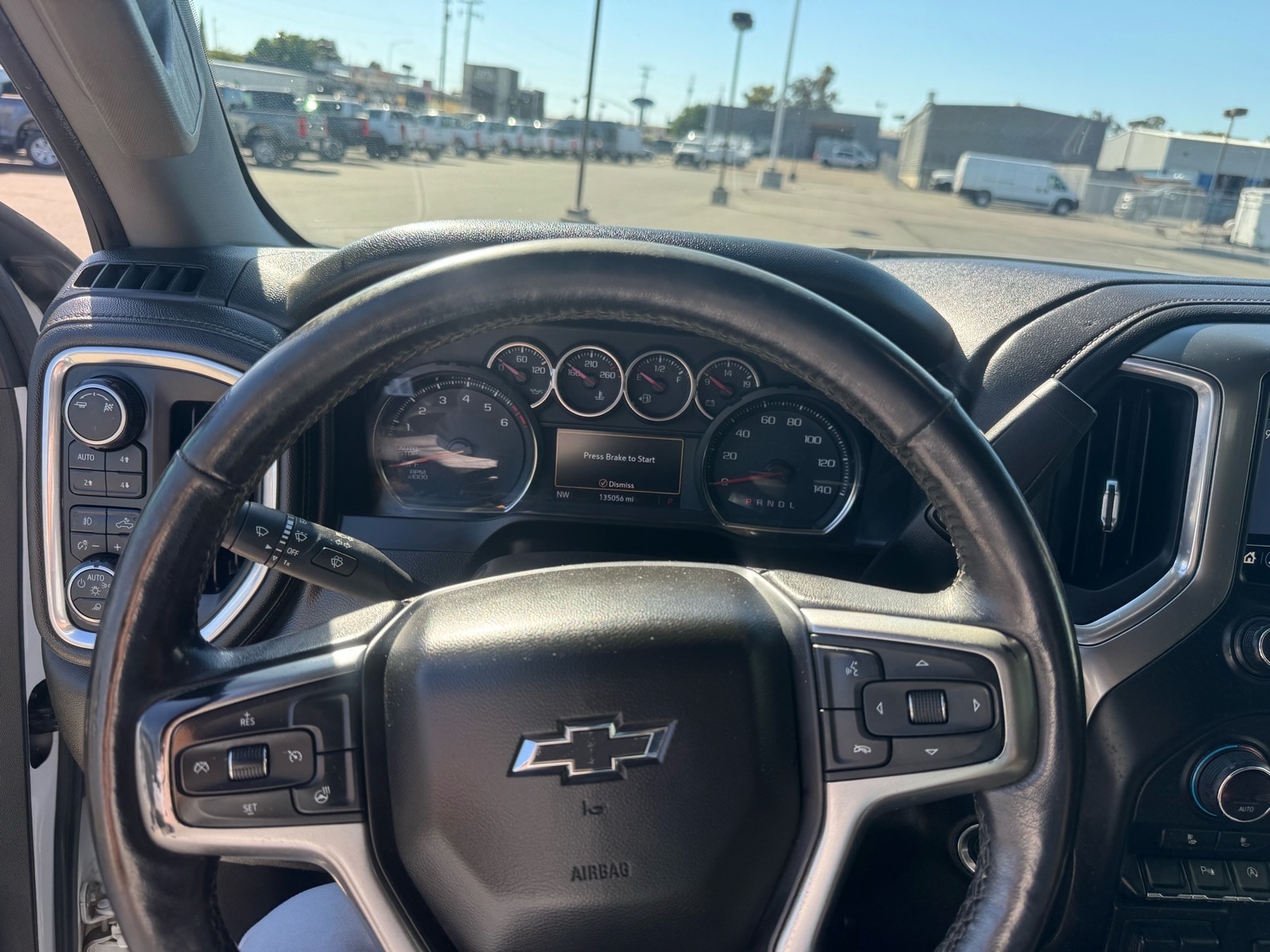 2019 Chevrolet Silverado 1500 RST - Photo 10