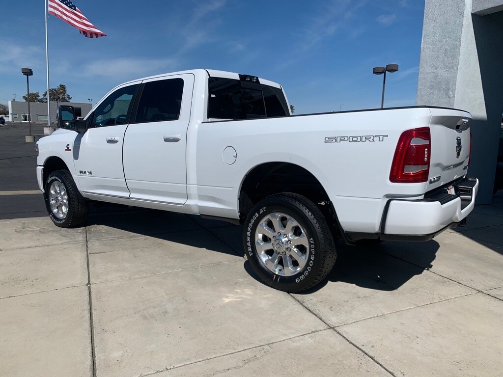 2024 Ram 2500 Laramie photo 4