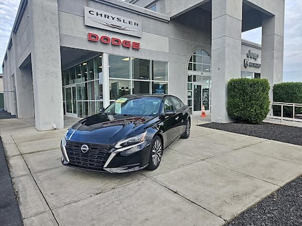 Used 2023 Nissan Altima 2.5 SV Sedan for Sale in Rio Vista
