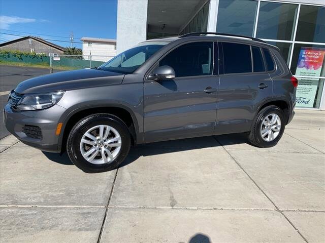 Used 2016 Volkswagen Tiguan SE with VIN WVGAV7AXXGW051759 for sale in Rio Vista, CA