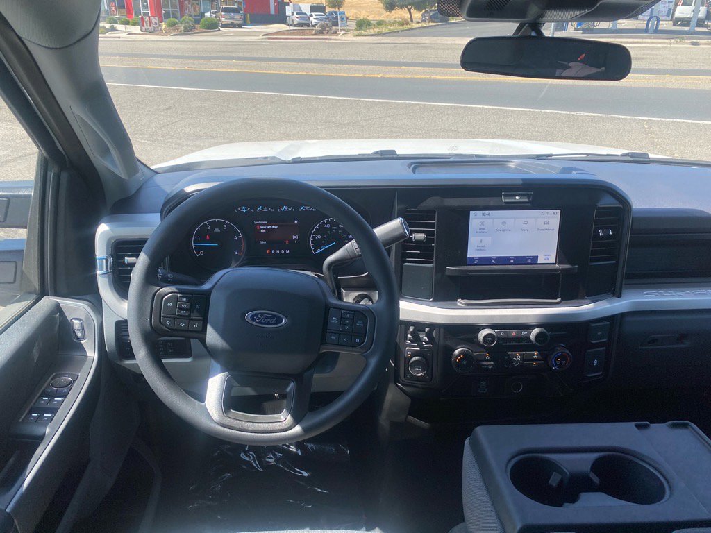 2025 Ford F-250 Super Duty XL - Photo 17
