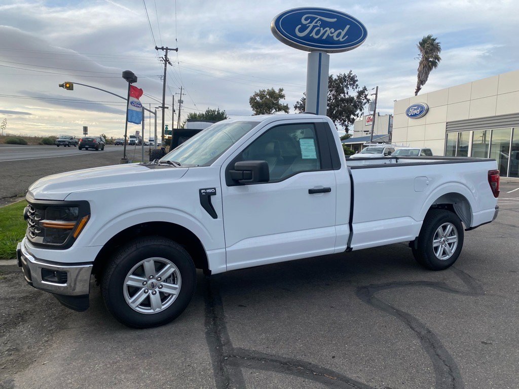 New 2025 Ford F-150 XL XL 2WD Reg Cab 8 Box