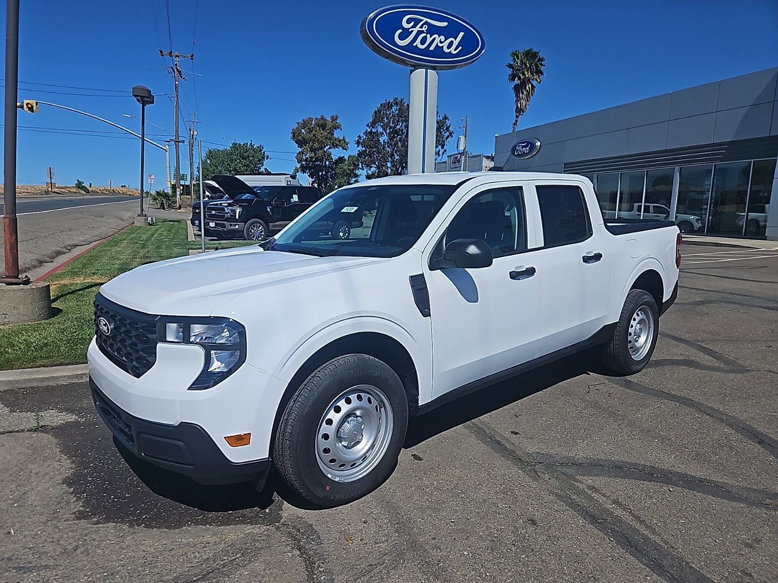 2026 Ford Maverick XL