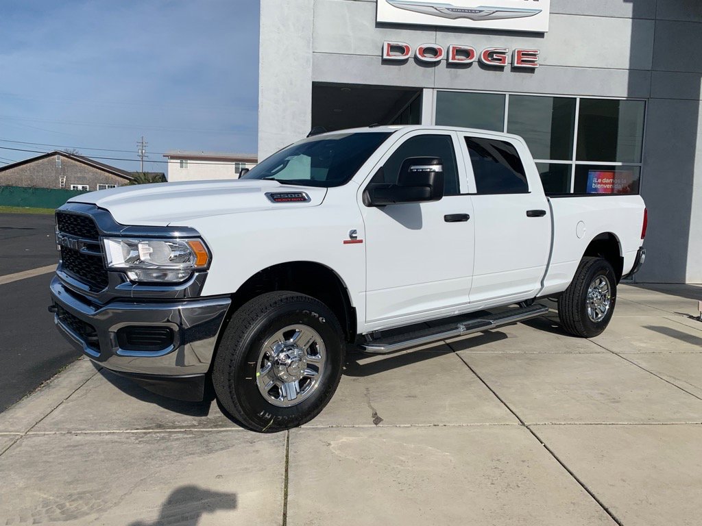2024 Ram 2500 Tradesman photo 2