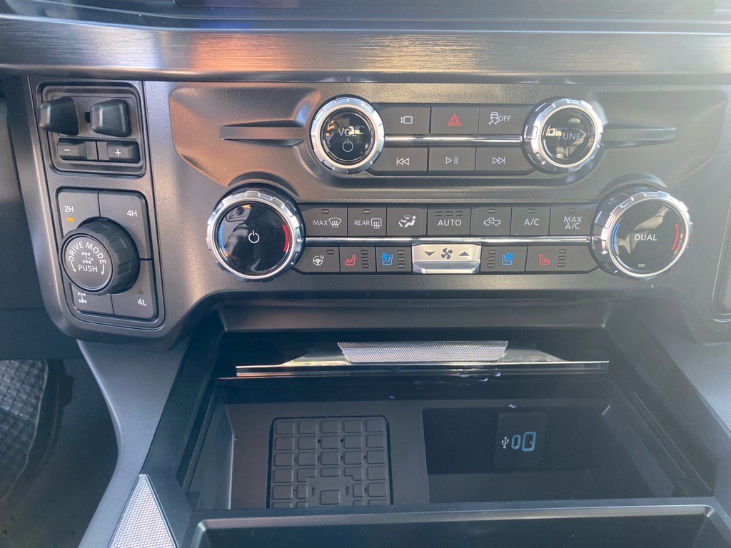 2025 Ford F-250 Super Duty Lariat - Photo 23