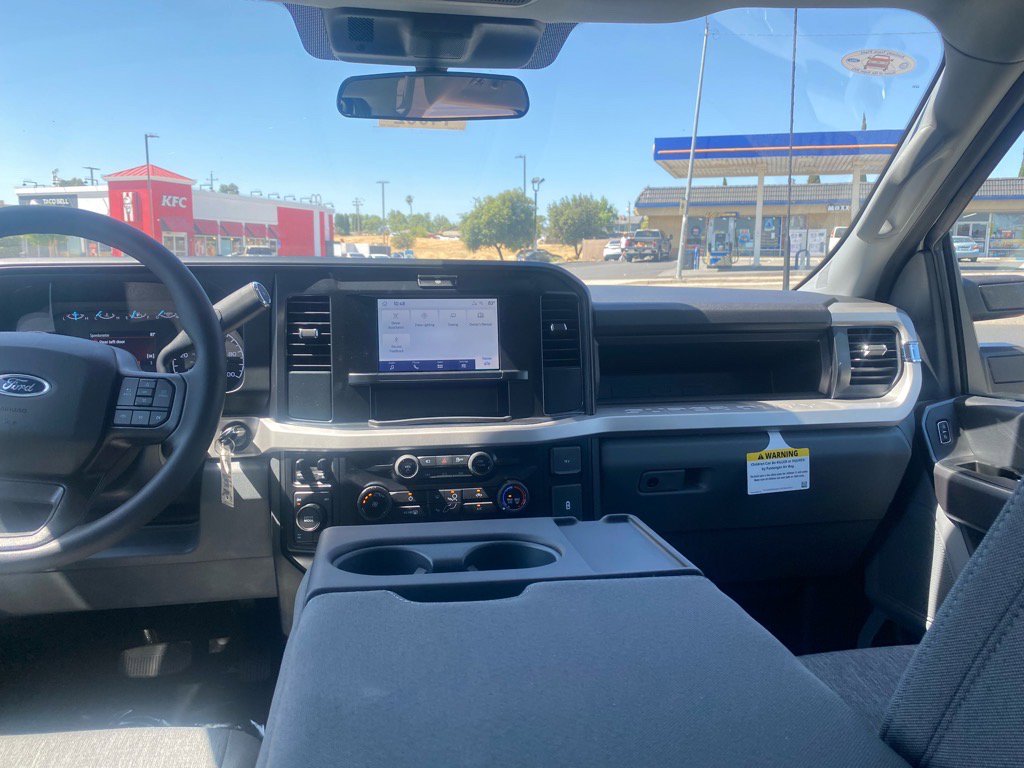 2025 Ford F-250 Super Duty XL - Photo 16