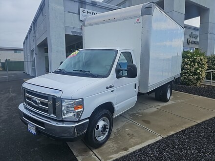 2019 Ford E-Series Cutaway E-350 SD