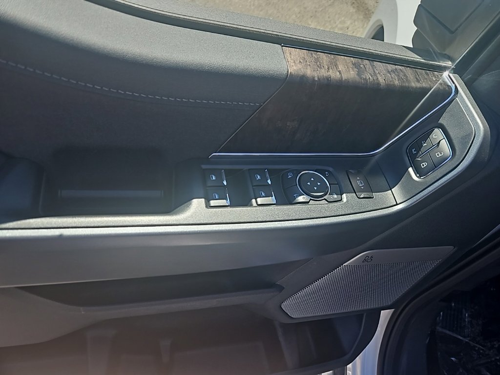 2026 Ford F-350 Super Duty Lariat - Photo 11