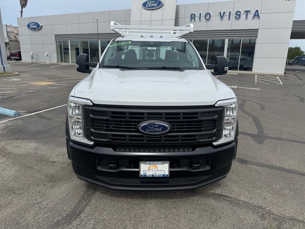 2025 Ford F-550 Super Duty Chassis Cab XL - Photo 8