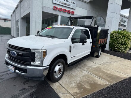 2019 Ford Super Duty F-350 DRW XL XL 2WD Crew Cab 179 WB 60 CA