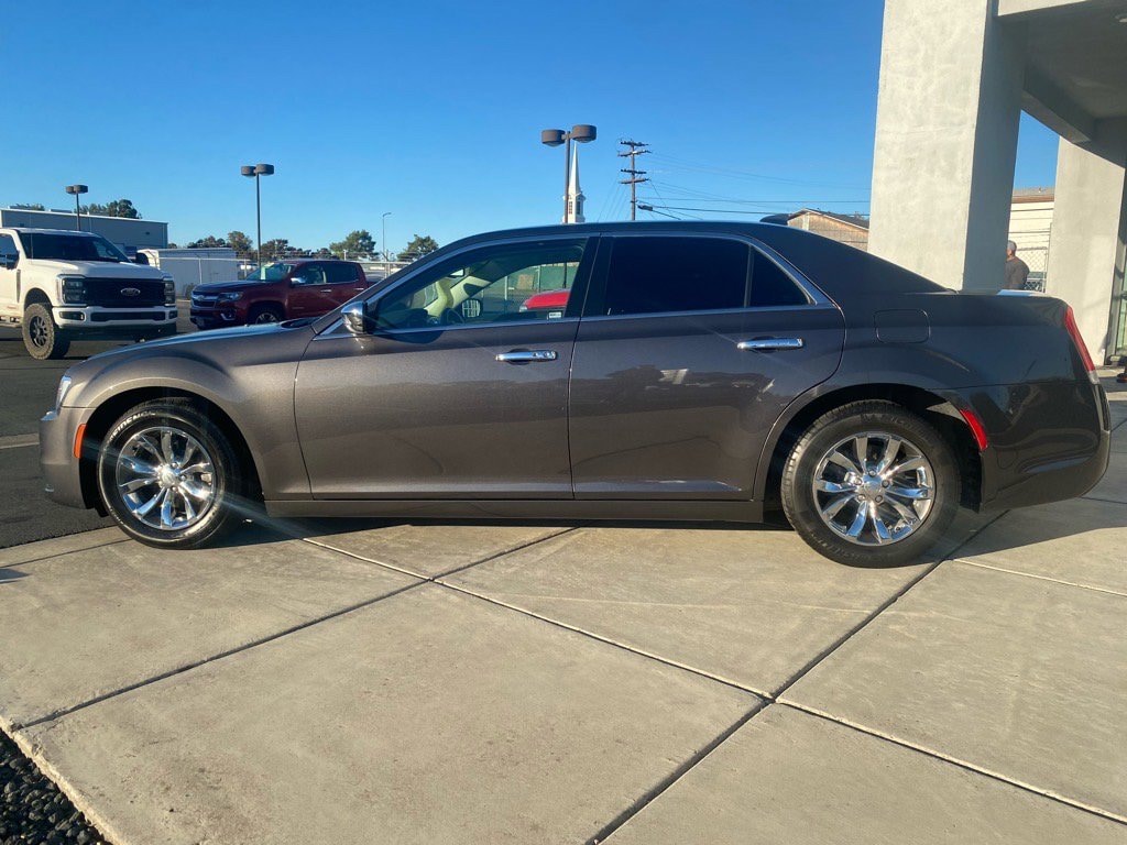 Used 2016 Chrysler 300 Limited Sedan