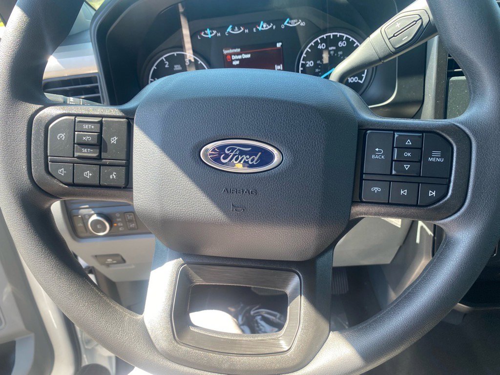 2025 Ford F-250 Super Duty XL - Photo 26