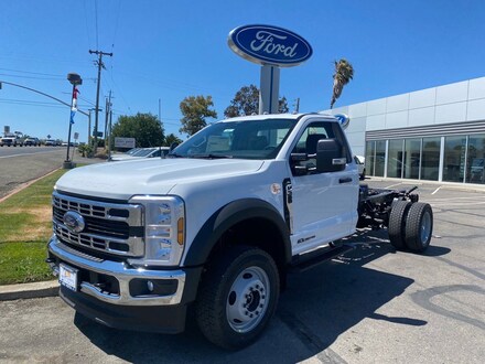 2025 Ford Chassis Cab F-550 XL TRUCK