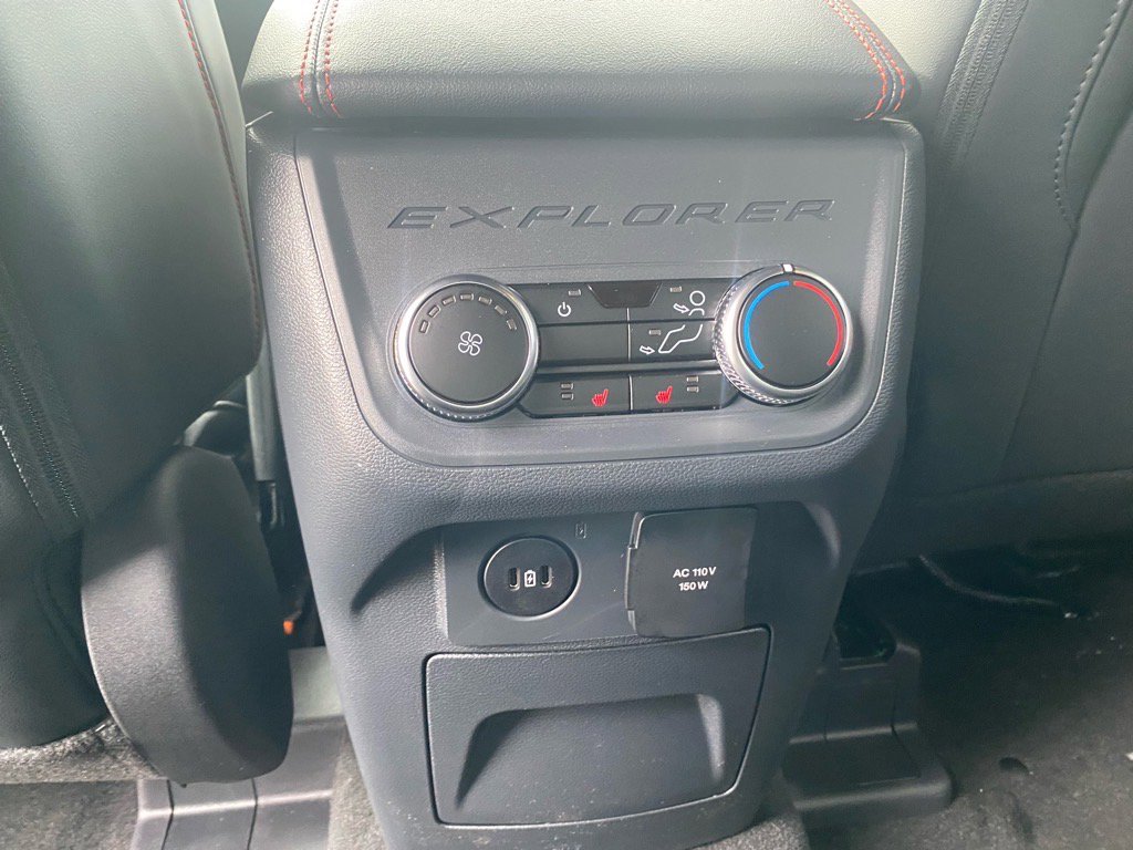2026 Ford Explorer ST - Photo 13
