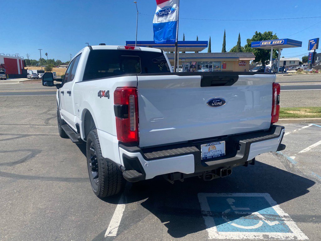2025 Ford F-250 Super Duty XL - Photo 6