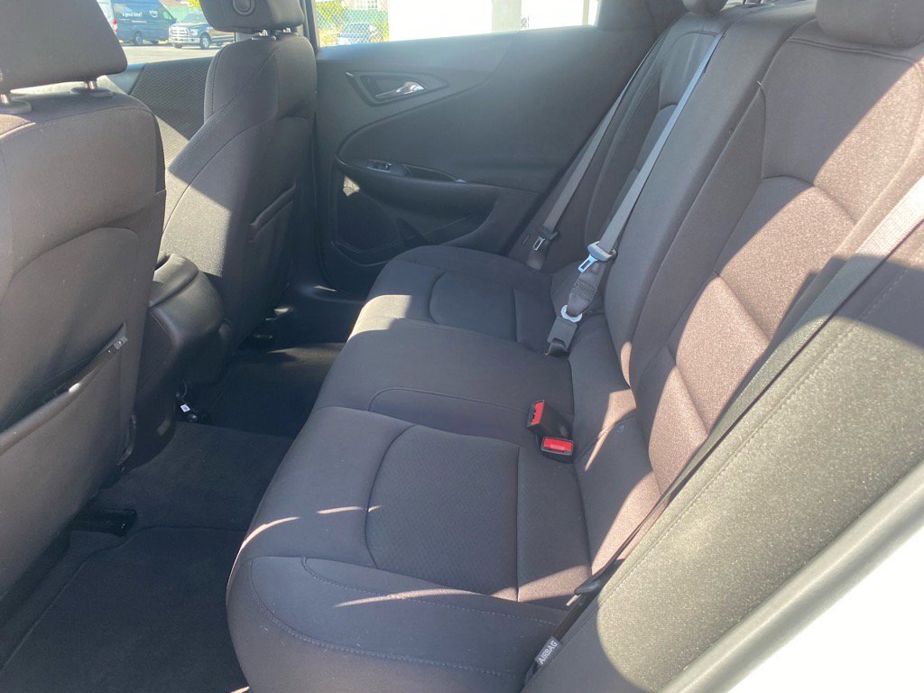 2020 Chevrolet Malibu - Photo 13