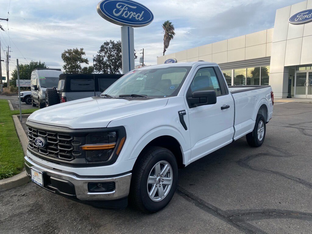 New 2025 Ford F-150 XL XL 2WD Reg Cab 8 Box
