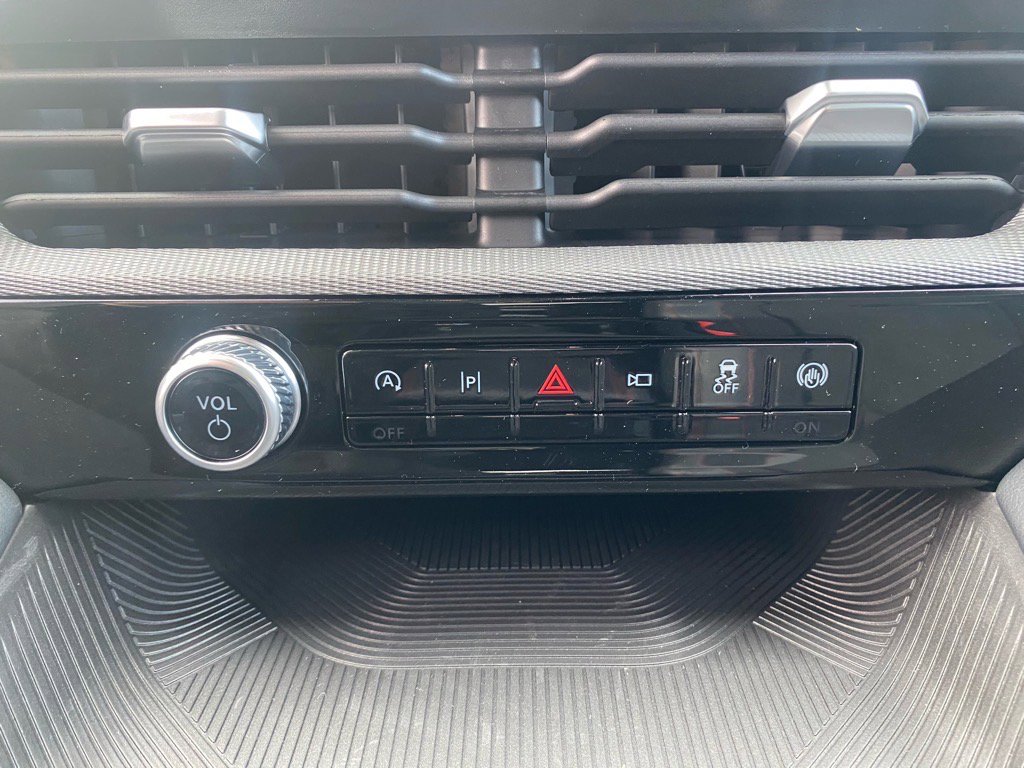 2026 Ford Explorer ST - Photo 21