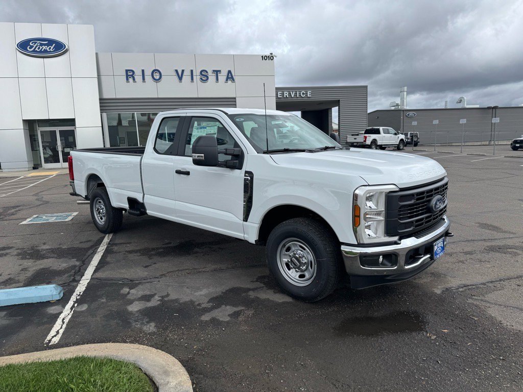 2026 Ford F-250 XL photo 3