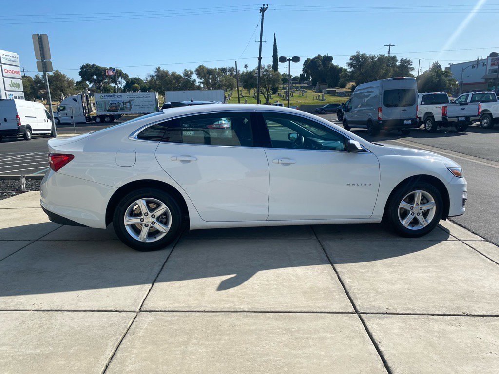 2020 Chevrolet Malibu - Photo 9