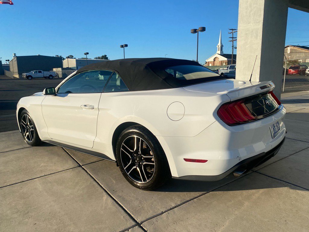 2023 Ford Mustang EcoBoost Premium Convertible photo 4