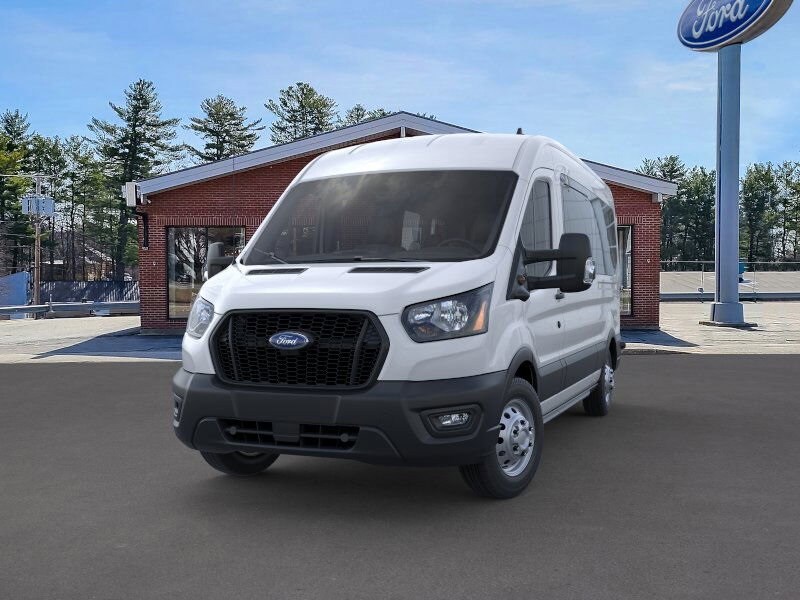 2024 Ford Transit Passenger XL photo 2