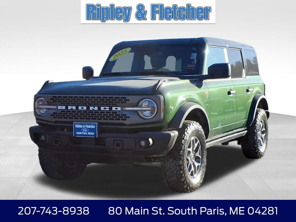 2025 Ford Bronco Badlands 4x4's photo