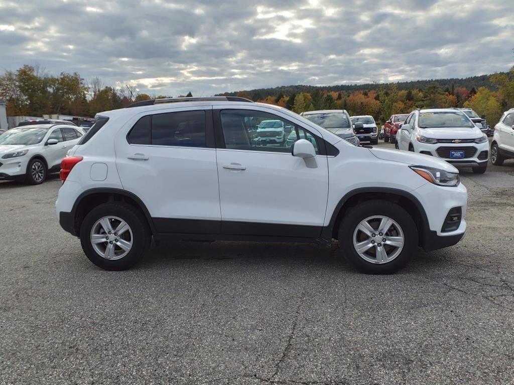 2020 Chevrolet Trax LT photo 4
